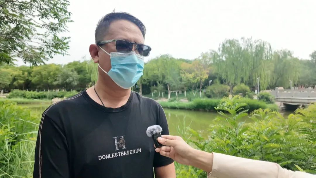 DƬ